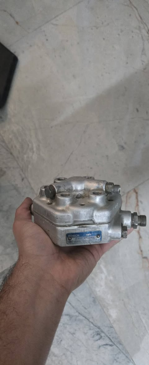 سلام عليكم غراض مارسدس للبيع الاتصال ***********
