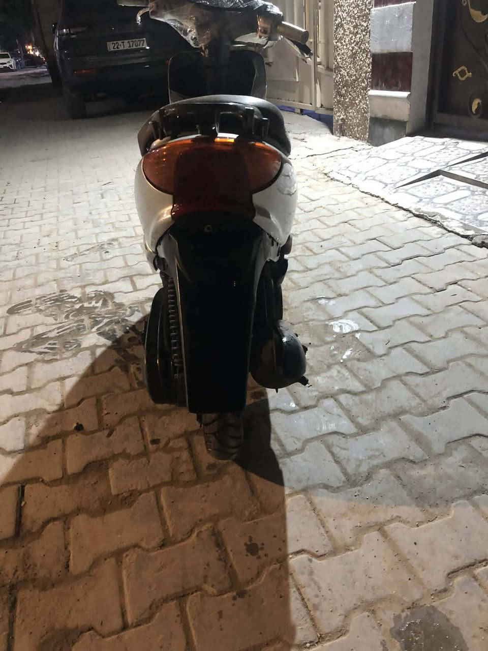 سلام عليكم درجه عصفوري 60 درجه خير من الله درجه شلعه معدل مكينه ناعمه سلف شغله ربع نكره هندر شغاله كهربائيات اشاير هورن عداد السرعه والبنزين شغال درجه بيه نقص تريشه 5 بس مكاني بغداد الحريه ساحه عدن مدخل البستان سعر 230  رقم ***********
