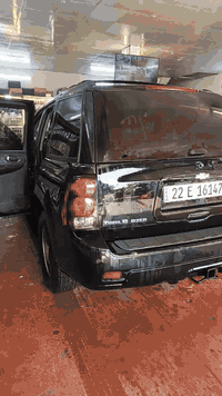 السلام عليكم بلايزر كفالة عامة بدون صبغ لون اسود بجم تاهو تحويل وكاله حاضر مكينة كير اكسل حداديه تخم تاير كله شرط انطيك فور ويل شغال مكينة قيغ ابيض المرغوب موديل 2007 مكان بغداد الحسينية رقم هاتف *********** واذا اكو مراوس عادي تحياتي المدير الكروب
