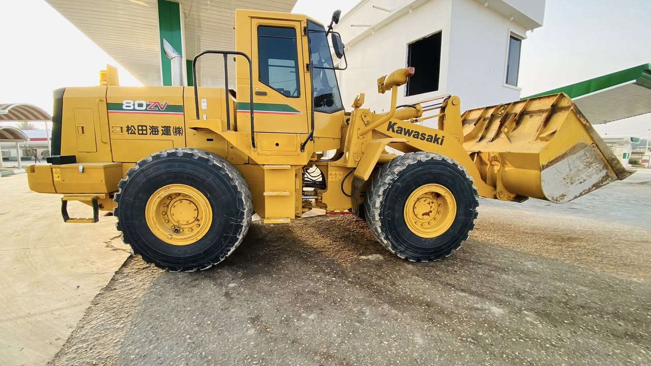 بسم الله الرحمن الرحيم
شفل حجم 80zv
مكينه كمنز انجكتر 114
دخول جديد 
المكينه كله ع البلاد 
كفاله عامه من الشفره ل دعاميه برغي 10 ما مفتوح بيها 
جيب فيتر وافحص 
لا حماوه لا تنقيص لا تبخير 
تخم تاير ابو لقمه سيم 23
جهاز رفع شغال 

رجائا الي مو شراي لا يتصل ولا يكسر ب حلال العالم 
للاستفسار 

‭0780 233 6565‬

‭0773 431 9143‬
قاسم هاشم
