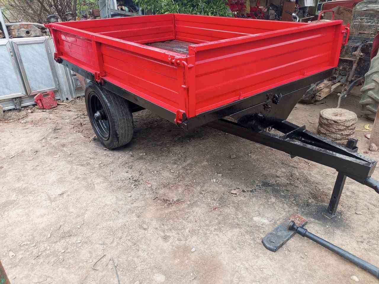 السلام عليكم للبيع عربانه كابوتاقلاب ياباني تشتغل على جميع المكائن الزراعية مكان  بغداد الاتصال على الرقم ***********
