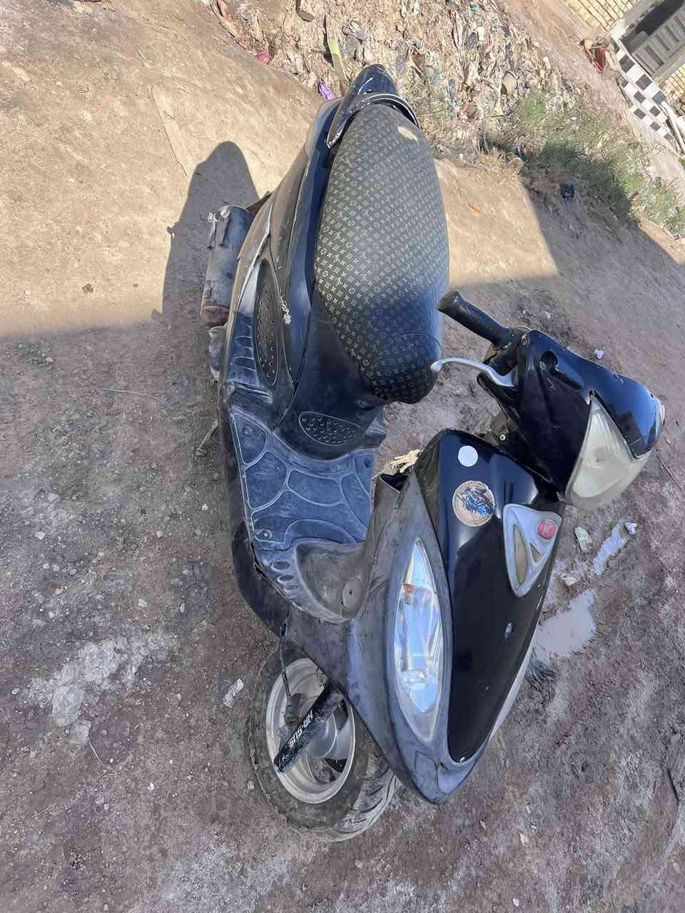 السلام عليكم دراجة لبيع كامكو 2012دراجة مبدل بوشة وبستم مكاني الشطرة رقمي ***********
