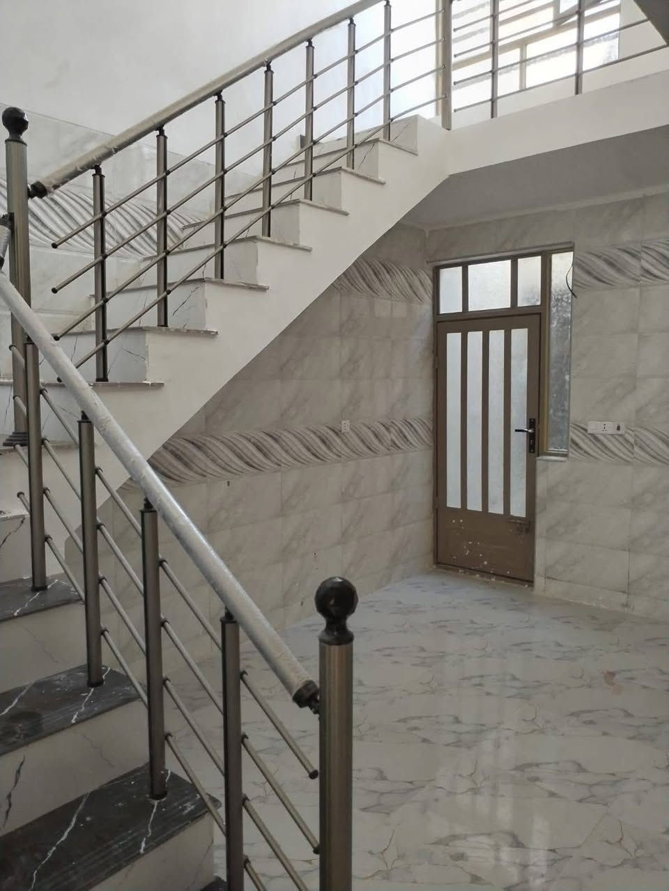 📢اعلان رقم (16) 

✅دار 100م طابو زراعي سند(25) 

✅بوب الشام بستان بشار صفحه سيد علاء

✅طابق ونص غرفتين نوم وستقبال وصاله ومطبخ وصحيات داخليه وخارجيه ارضيه رفت بناء طابوك جمهوري

✅السعر72 مليون 

***********0
