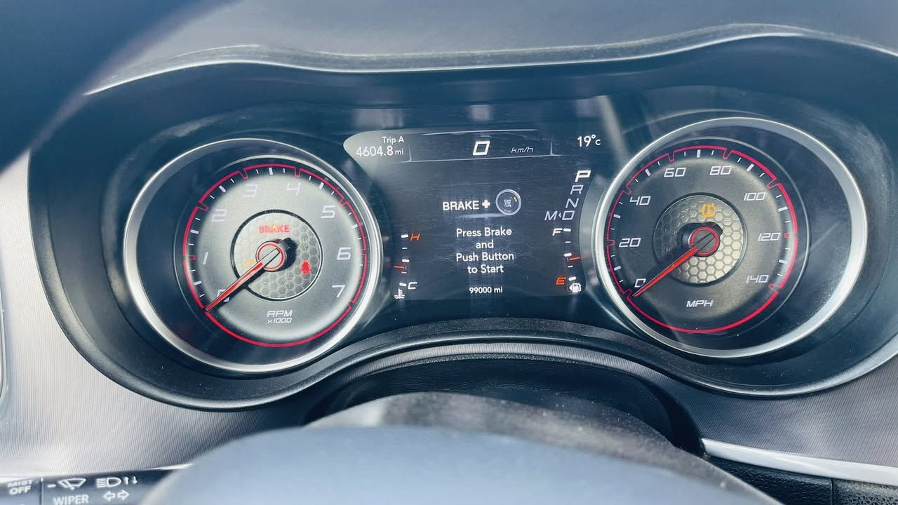 السلام عليكم للبيع موديل ٢٠١٩ السياره بيه صبغ صفحه وبارد بالصندوق السعر ١٧٠ وبيها مجال ////////***********عنوان بابل محاويل
