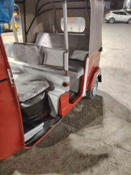 السلام عليكم تكتك موديل 18شهر 12 تكتك خير من الله مصبوغه جماليه بيهه مكينه مال 20 كامله مكمله رقم وسنويه تحويل ثاني يوم المكان مدينه الصدر السعر اربعه ملايين و800.  ***********
