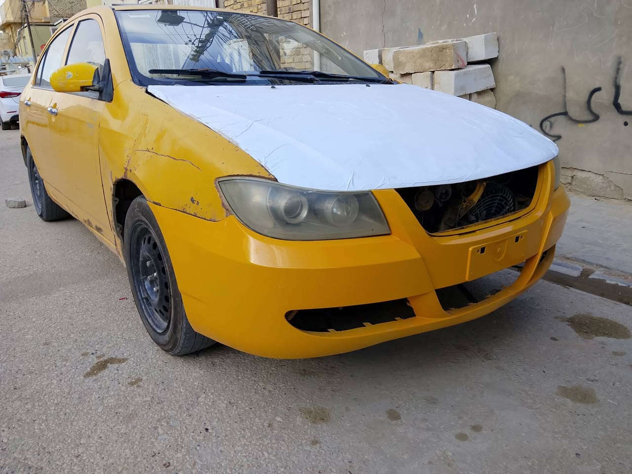 للبيع ليفان  620 كير ومكينة حلوات تخم تاير جاهزة رقم مثني الماني سيارة بيهة قاصرين بعدلهة 5 تشر وتتحول سعر 20 وبيهة مجال بصيط مكاني النجف
***********
