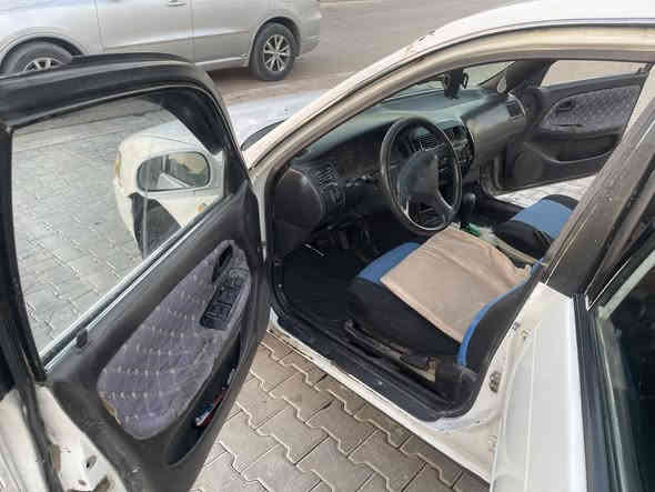 السلام عليكم كورلا موديل ١٩٩٤ مكفوله كلبه ونقل جثه وكصه رقم بصره يرادلها شوي ترتيب مكانها ام قصر السعر ٤٠ وبيها مجال 
***********
