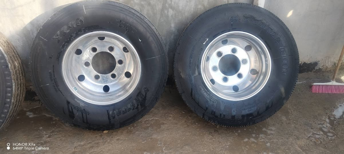 للبيع 17 ونص ***********
