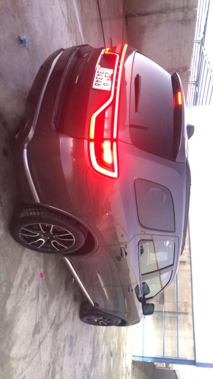 دورنكو موديل ١٩ سيار سنوي رقم جديد تخوم تاير جديد صدر امامي جديد فول موصفات فولا بدون بنرام بي سونر موجود بلا منشور بي شوي تيزاب سيار بسم اتريد تحويل وكالة ماشي ١٢٠الف ميل سعر ١٩٤وبي مجال امروس حسب قناع فقط بس شمالي رقم تلفو بي وتساب ***********
