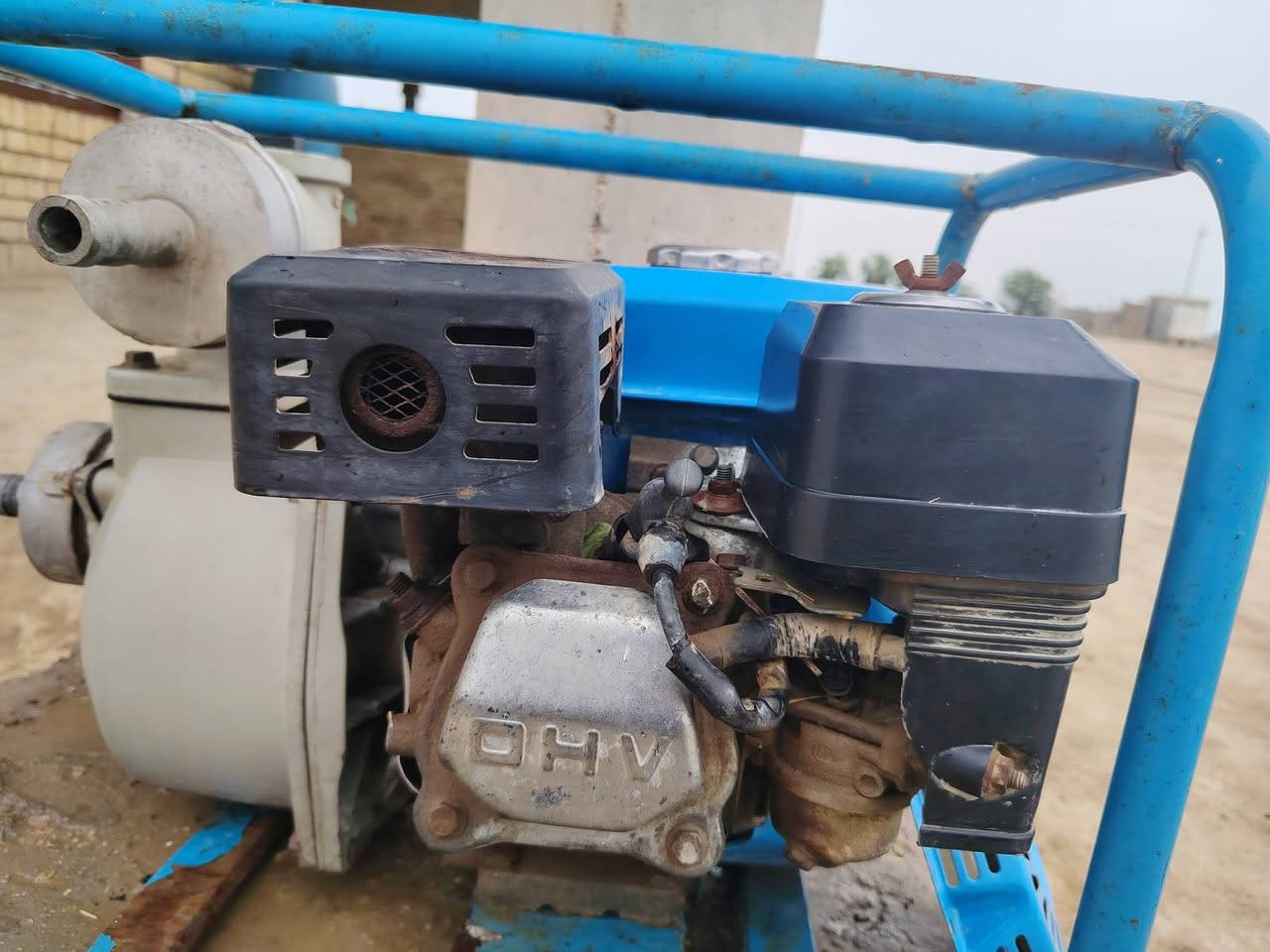 السلام عليكم اخوان عندي روبن للبيع نضيف حيل مشتغل قليل رقم الهاتف 
***********
