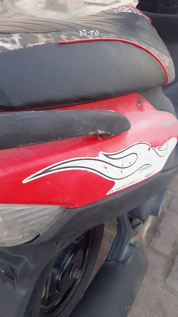 سلام عليكم
دراجه عدلة حلوه سعرها ٦٥٠ الف 
وبيها مجال حك الجيه مابيها نقوصات نكره سلف نكره هندر 
دراجه تاخذها بالك مرتاح مكينه ناعمة ومكفوله كفاله عامه 
مكاني الدورة ***********
