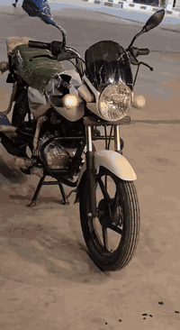 بوكسر للبيع موديل 23 كفاله عامه مالت جناي جديده بشكل أوراق كامله الشراي يتصل *********** انا مكلف بلنشر
