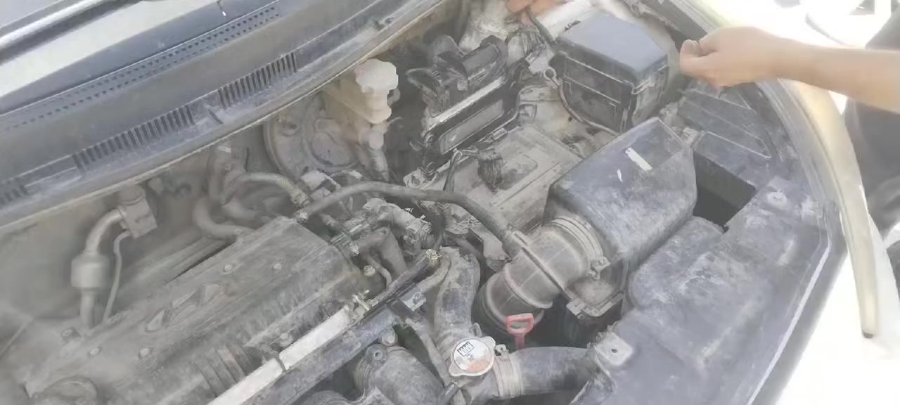 تبديل عقل اكسنت سبب التبديل دخول الماء الى العقل مع  برمجة كير او محرك اخوان الأسعار نار العقل هذا بي عرض حاليا
ورشة عباس الشريس ***********
