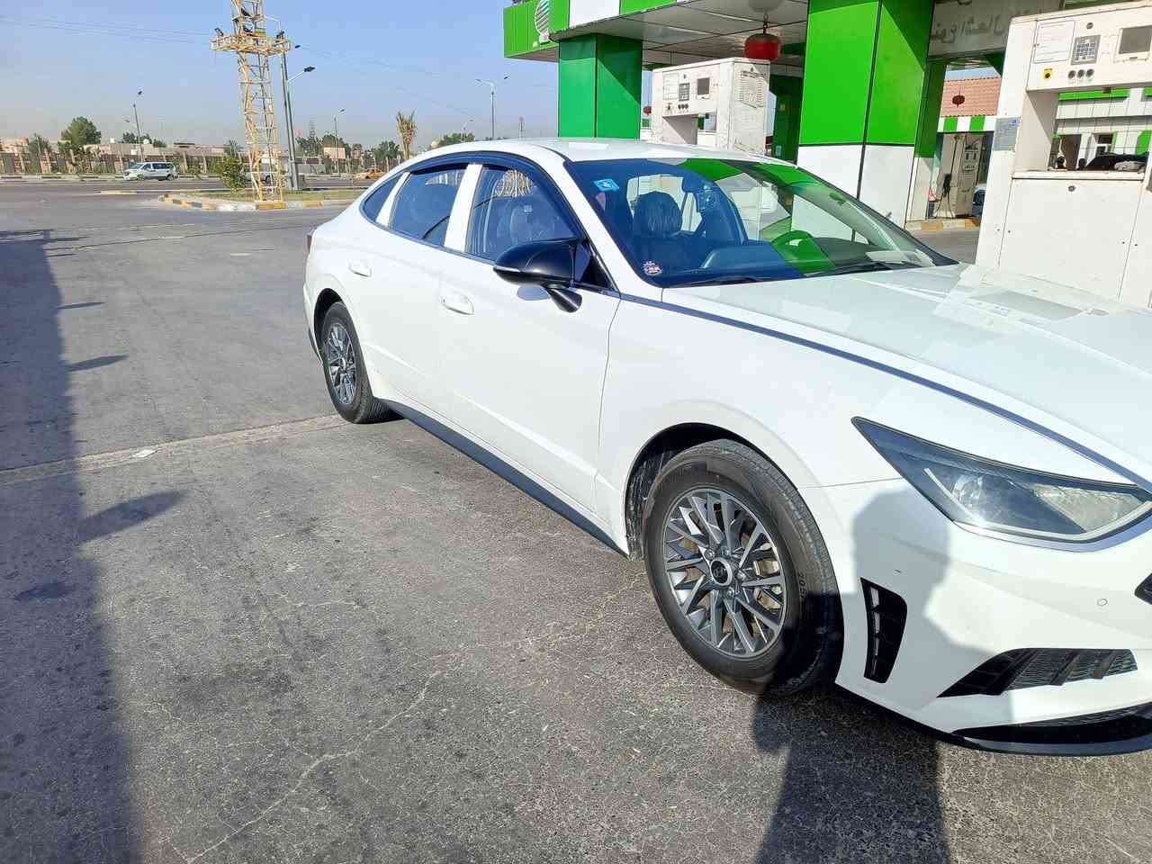 السلام عليكم
سوناتا موديل 2020 غاز بلاد خط واحد 
وارد كوري محرك 2000 رقم بصرة
سياره جاهزة من كلشي مابيه اي نقص 
مكاني بصرة سعر 160 $
***********
