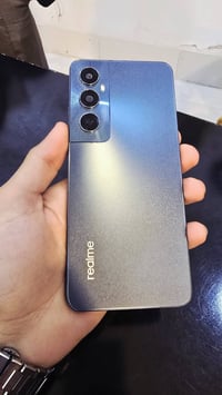 ريلمي C65 • ٢٥٦ • ٨+١