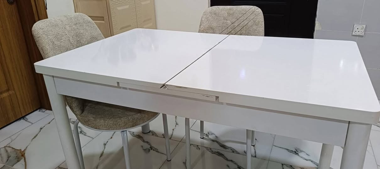 ميز طعام 6نفرات مع 6 كراسي استخدام قليل شبه جديد 
السعر 150الف


**إذا كنت صاحب هذا الإعلان وتريد حذفه لأي سبب، رجاءا أرسل رسالة إلى الدعم الفني**
