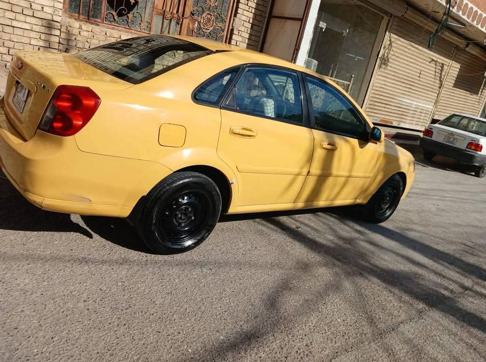 سلام عليكم أوبتر 2012 شركه عامه  رقم بابل إنكليزي بسمي تحويل ثاني يوم بيها طخه بلجاملق الخلفي والجامق امامي مبدل بدون دواخل كير مكينه خير من الله تبريد شغال العنوان بغداد البلديات سعر 58 وبيها مجال رقم ***********
