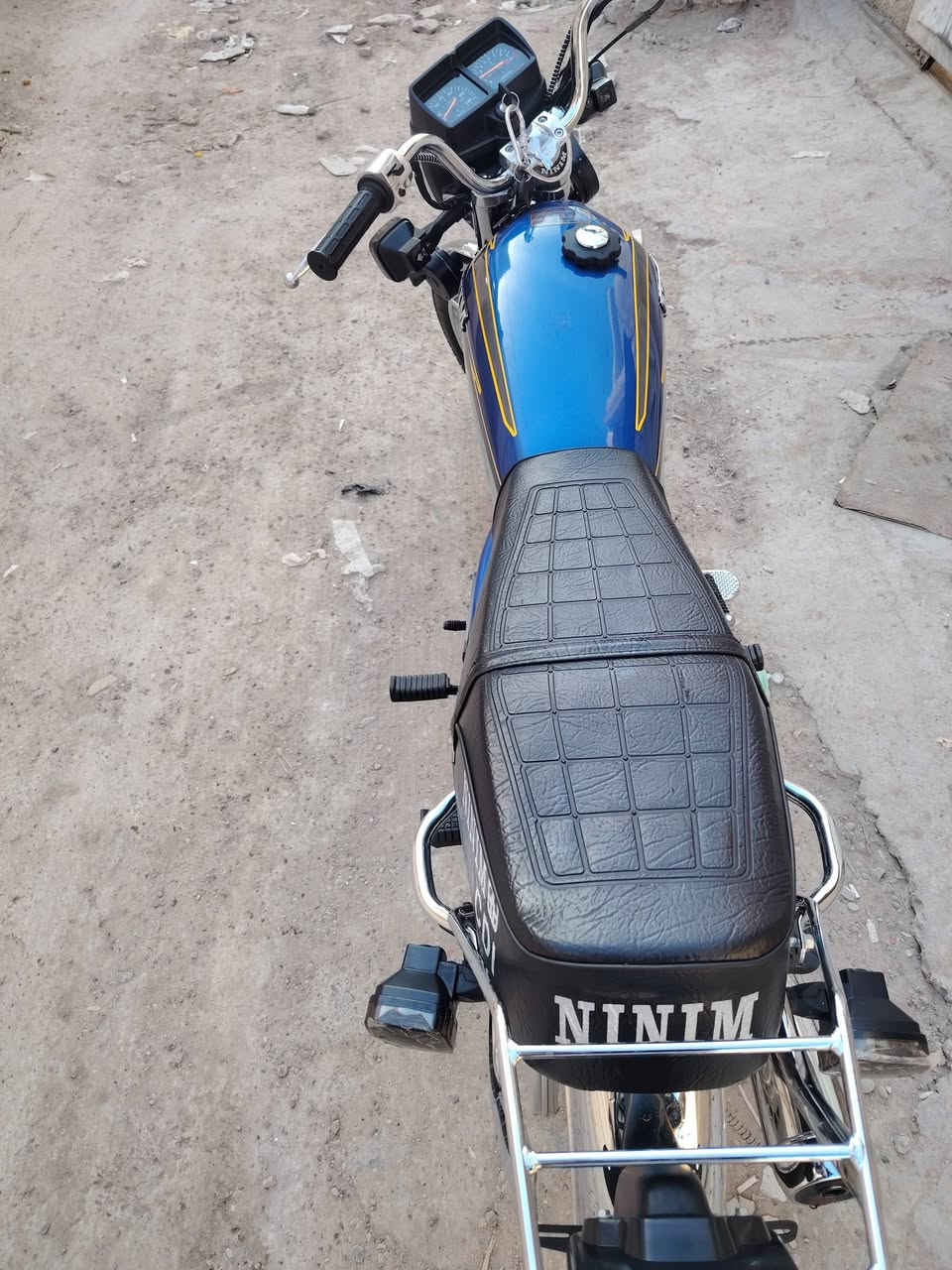 سلام عليكم ورحمة من رخصت الادمن دراجه البيع موديل 2026كفاله من تاير لي تاير مكاني بغداد قريب عله شعب


**إذا كنت صاحب هذا الإعلان وتريد حذفه لأي سبب، رجاءا أرسل رسالة إلى الدعم الفني**