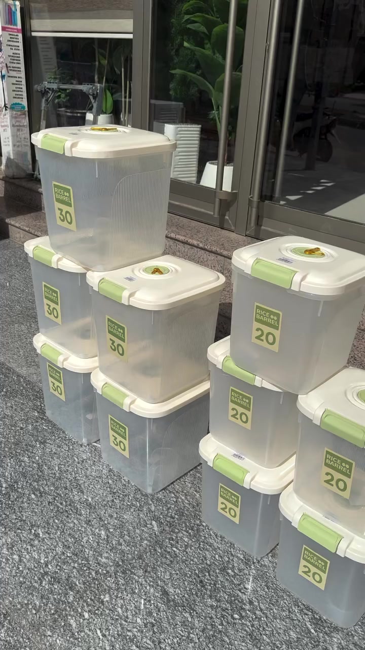 ⁨ حافظة بقوليات 😍♥️♥️

الـعـنـوان : الـسـمـاوة حـي الـحـسـيـن _ شـارع حـسـيـنـيـة الـحـجـاري _قـرب مـاركـت الـخـطـيـب 😇
واتـسـاب : *********** 😍
يـتـوفـر تـوصـيـل لجـمـيـع الـمـحـافـظـات 🔥⁩
