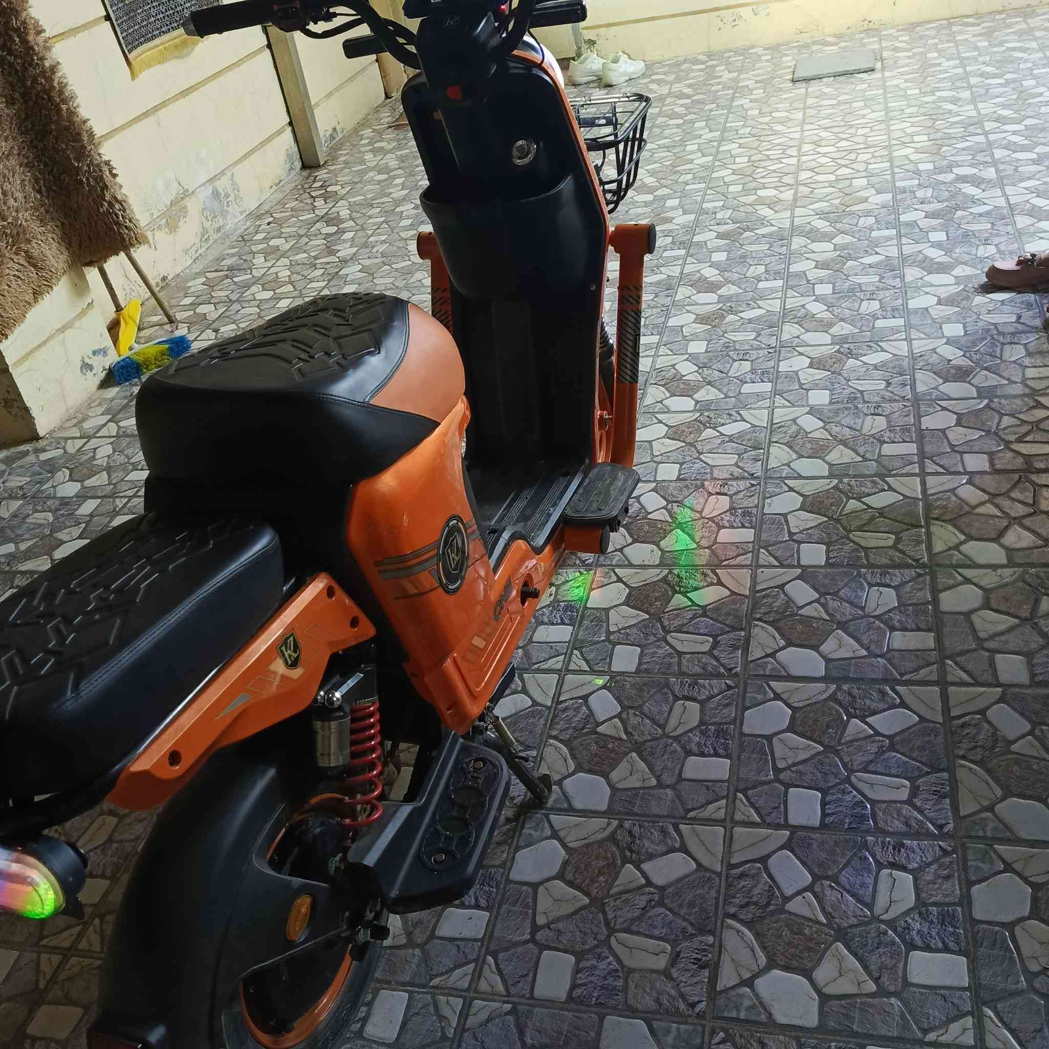 السلام عليكم دراجه شحن ٥بطاريات R9موديل ٢٠٢٥مستخدمه فقط ١٠ايام للبيع للأستفسار الاتصال ع ***********__‏‪***********‬‏ واتساب متواجد هم
