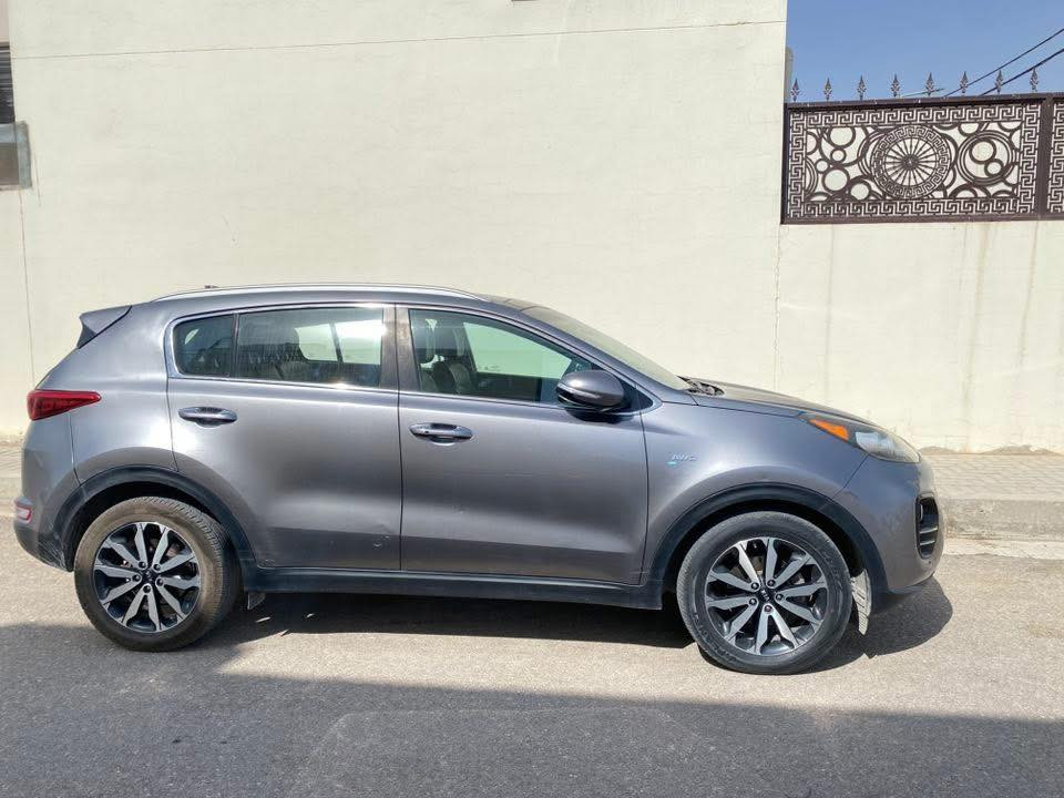 سبورتج ٢٠١٧  وراد امريكي ضربه جنطة فقط  فول مواصفات  واحد على واحد بصمة رادار، كشنات كهربائية جلد تدفئة وتبريد، رادار ،مانع انزلاق، توقف آلي  ،بانوراما رقم اربيل السعر ١٥٥.. الاتصال على الرقم *********** نجف
