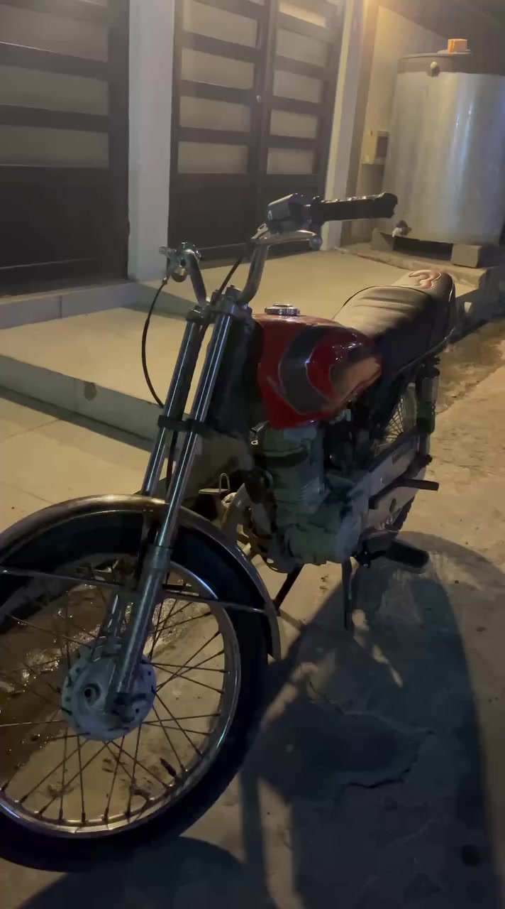 ماطور للبيع برات 99999 مكينه شرط خرسه فول نشاط ومعدل فول السعر 350 وبي مجال ***********
