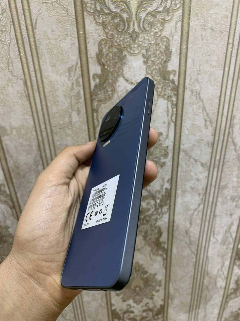 السلام عليكم جهاز نوت ١٢ برو جهاز يخبل نضافه 100% ذكرته ٢٥٦ بطاريه 5000 كامرته 108ميكابسكل شحن تايبسي 33 واط مكاني ناصريه مركز السعر 120 وبيه مجال


**إذا كنت صاحب هذا الإعلان وتريد حذفه لأي سبب، رجاءا أرسل رسالة إلى الدعم الفني**