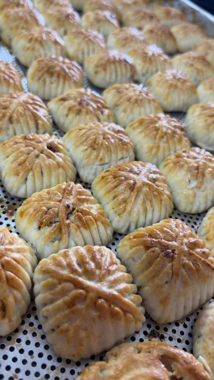 ياألله أللهم صلي على محمد وآل محمد الطيبين الطاهرين متوفر كليجه سعر الكيلو 5 الف دينار طعم يجنن


**إذا كنت صاحب هذا الإعلان وتريد حذفه لأي سبب، رجاءا أرسل رسالة إلى الدعم الفني**