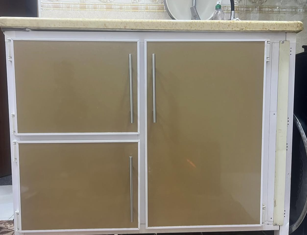 كاونتر مترين للبيع تزكام السعر 500 وبيه مجال


**إذا كنت صاحب هذا الإعلان وتريد حذفه لأي سبب، رجاءا أرسل رسالة إلى الدعم الفني**