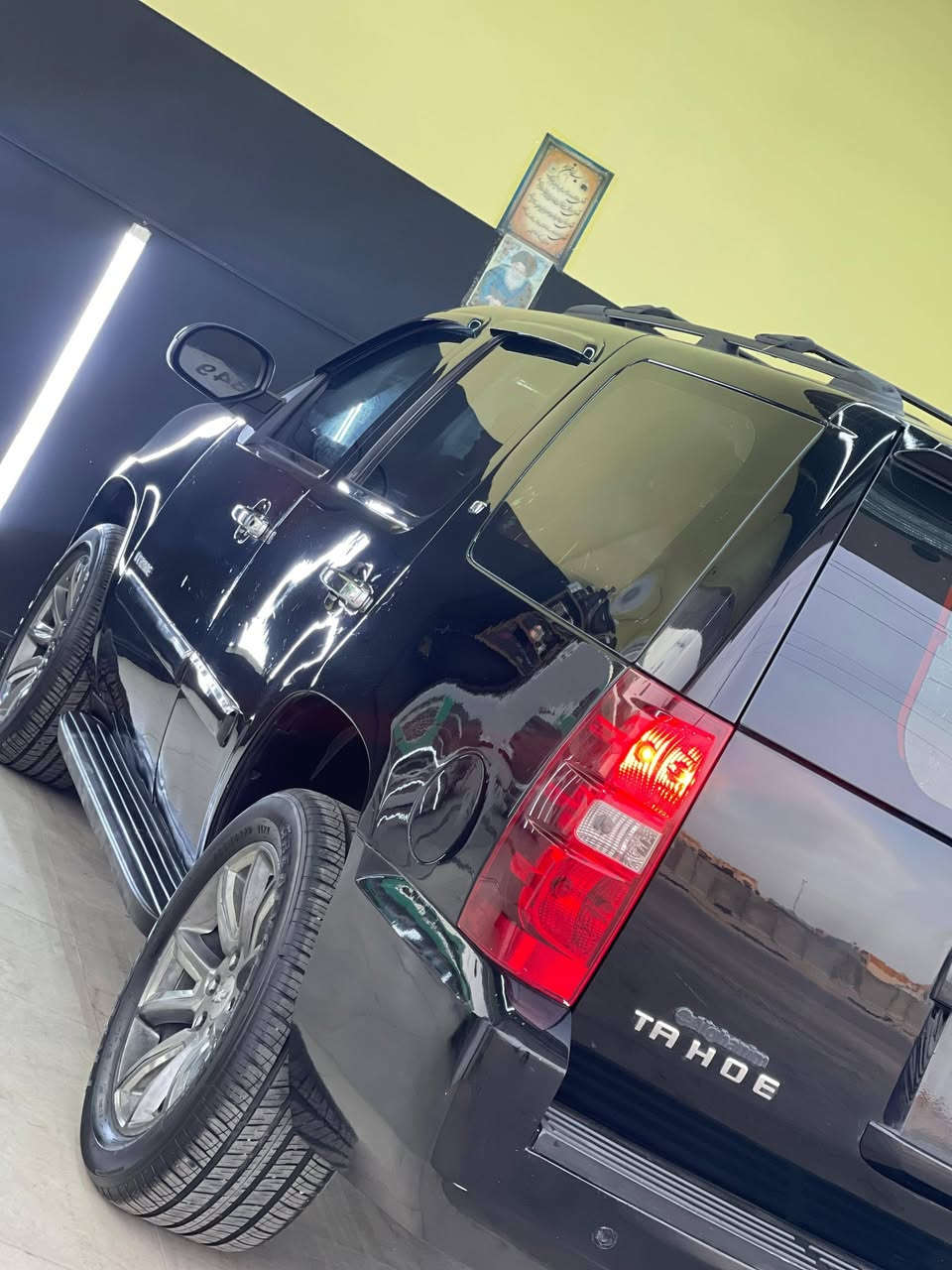 يالله
ادوات ادوات ادوات 
تاهو بترا 2008 LT حاويه خليجي بدون كص ولا فتح ولا ضربه السياره جاهزه من كل النواحي كير مكينه حداده تخم تاير 100/100 كل نقص ما بيها اتعهد من الكص والسرقه والعشائر 
العنوان بصره 
السعر 95 بيها مجال قليل
***********بدون مراوس بيع نقد
