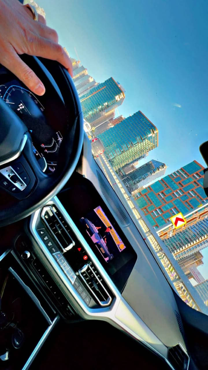 سلام عليكم سياره البيع مديل 2021نوع ٣٣٠سياره جديده مكفوله كفاله عامه فول موصفات ماشيه ٧٠الف هذ رقمي ***********ما متواجد فيس
