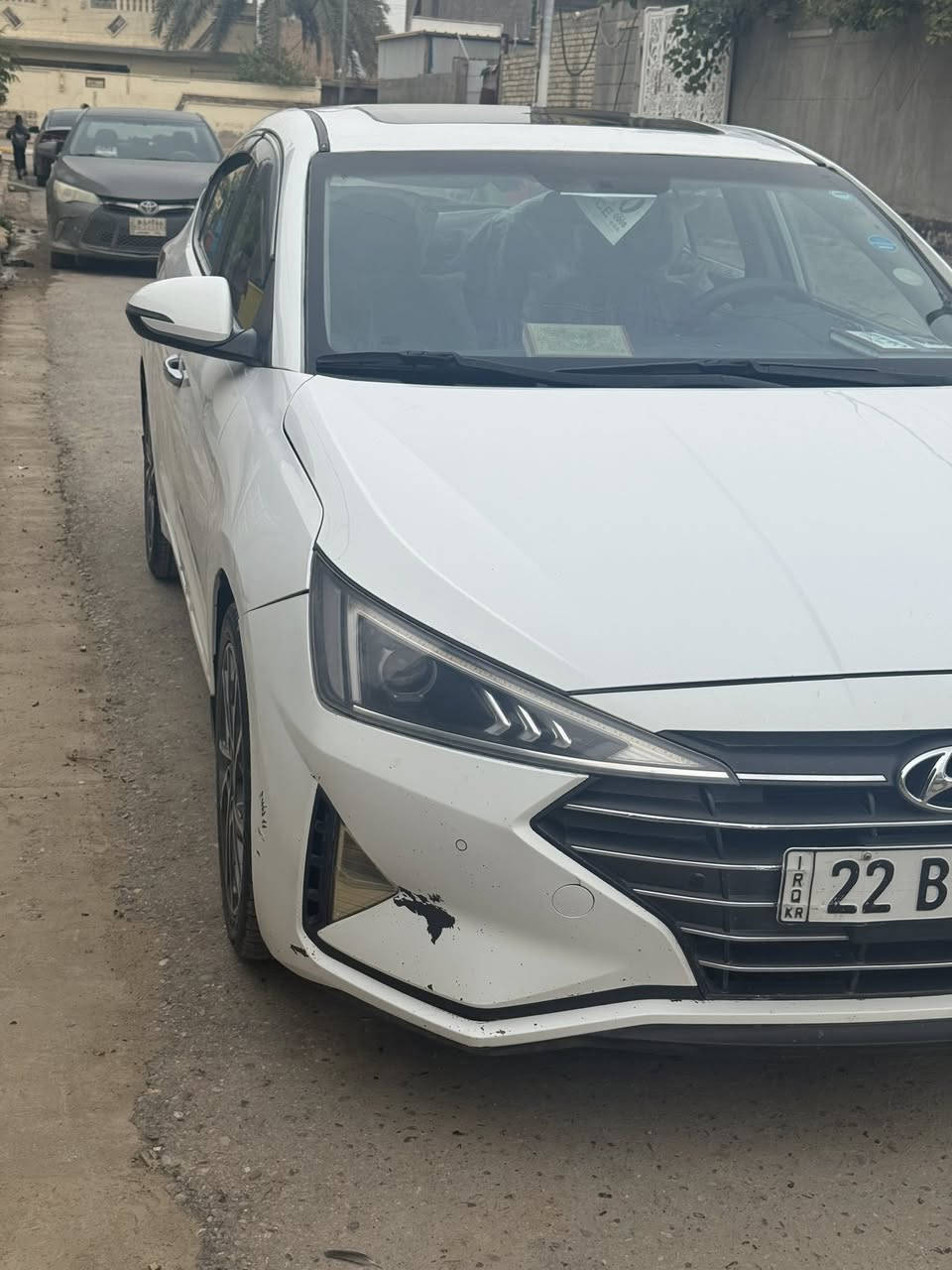 سلام عليكم 
النترا 2020 خليجي فل مواصفات محرك 2000 دوش كير اي تي سيارة جاهزة رقم اربيل بأسمي صدر تايرات جددد محرك لا تبخير ولا تنقيص وبيهة صبغ وبارد موجودات بل سونار 
سعرر 127 وبيهة مجال 
مكاني صويرة قرب بسماية
***********
