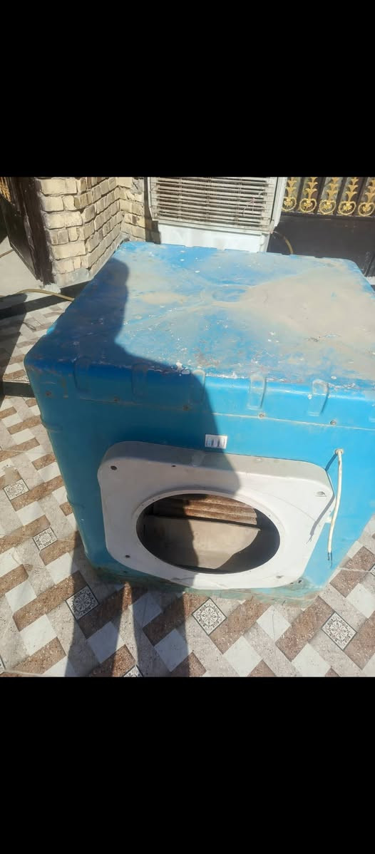مكنسه كهربائيه ماركة سيمينز siemens   
 2200 وات بحالة جيدة جدا 
ألمانية الصنع مبرده نضيفه سرعتين وميز بلازمه نضيف جدا اللبيع وبسعر مناسب اللستفسار خاص


**إذا كنت صاحب هذا الإعلان وتريد حذفه لأي سبب، رجاءا أرسل رسالة إلى الدعم الفني**