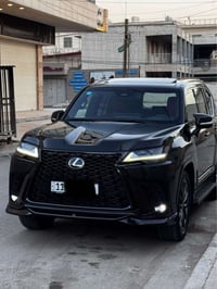 لكزس LX700 موديل ٢٠٢٥  ماشيه ٦الف اخت الزيرو  شركة ساز ام الضمان  مواص...