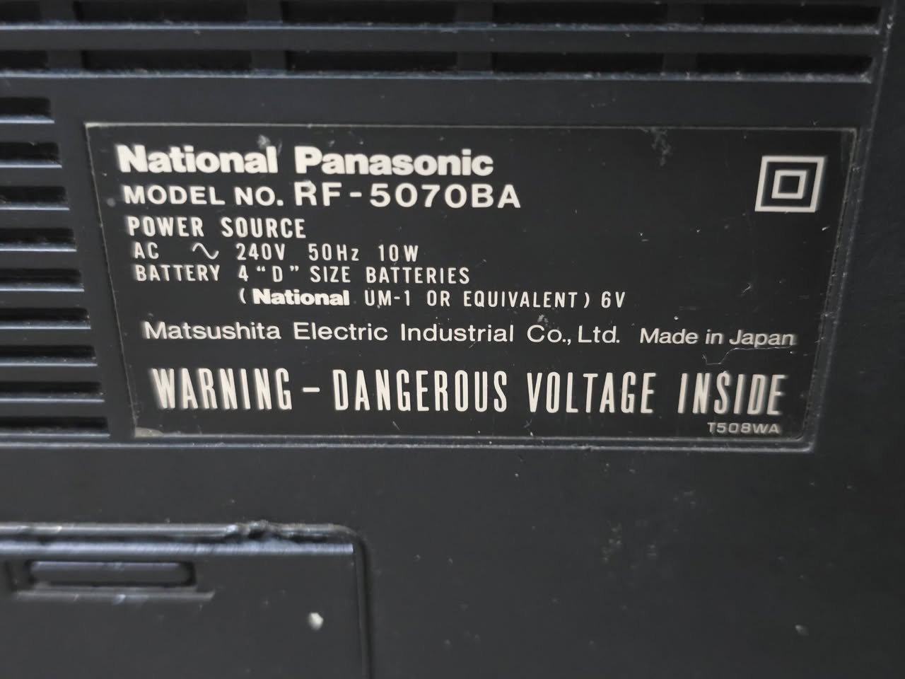 مسجل راديو. نشنل بانسونيك.  قديم. عتيك مال ايام. زمان وزن ثقيل. بي دكمه. تشكل. الي تفصل راديو عن مسجل محتاجه. تصليح  تشكل جهاز. على. ابلاد. شغال كهرباء. بطاريات. كهرباء. 220. السعر. ١٢٥


**إذا كنت صاحب هذا الإعلان وتريد حذفه لأي سبب، رجاءا أرسل رسالة إلى الدعم الفني**