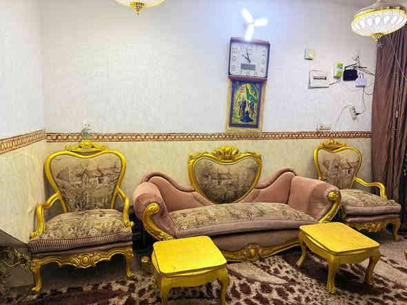 للبيع تخم ملكي رئاسي ٨ مقاعد تكمة مع الطبلات السعر 300
الرقم ***********
