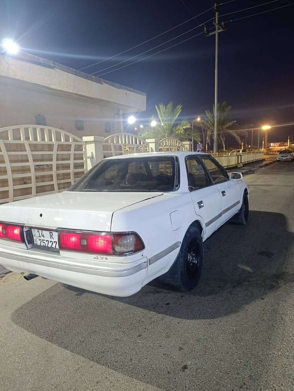 مارك كصيف موديل ٩٢
مكينه وكير ونجي تبريد شغال ثلج باسمي تحويل ثاني يوم دواخلها نضاف وكشرتها حلوه سياره ولايت زنون جديد توه شاده بضمان بعده السعر ٣٧ وبيها مجال للطيبين مكاني بصره الزبير 
***********
