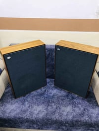 للبيع سماعات من شركة ARENA  صناعة الدنمارك 1975  نظافة السماعات قريب 9...