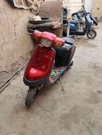 بطة نضيفة وكاملة سعر 250 الف قفل اتصال + واتس اب 07876056526