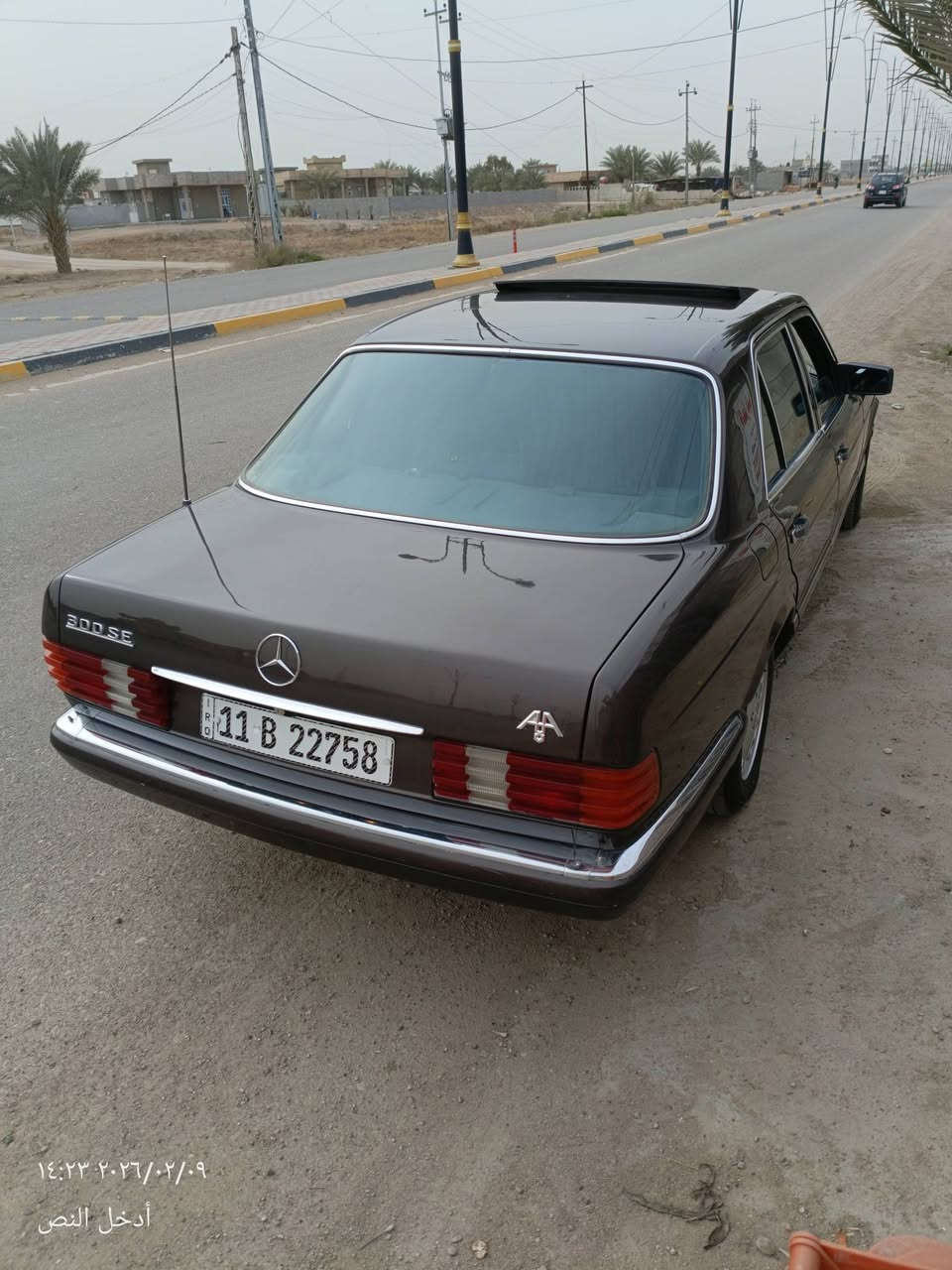 للبيع او مراوس
السلام عليكم 
للبيع 
مارسدس رئاسي 300se  
موديل 1991
محرك بلادي 300 قبق اسود 
محرك البارحه شديته جديد
كير هم جديد 
صدر امامي و خلفي جديد 
تخم تاير جديد 
تبريد شغال 
كهربائيات كلها شغاله 
صبغ عام بسبب الجراد  بدون ضرر بدون معجون فقط للجماليه 
مواصفات فول 
سلايت 
كير قفل 
تبريد بيانو 
كشن كهرباء 
اريل كهرباء 
لايت زنون
سنتر لوك شغال 
بردات (عمل) 
غرفتها نضيفه (رصاصي و مطعم بأسود ) 
سياره حيل نضيفه
( كاعيات البلاديات مالتها + الطبابه مالتها هم موجوده )  
جاهزه بدون أي نقص
رقم بغداد الجديد 
مكاني فلوجه 
سعر (125) و بيها مجال يرهم مراوس 
***********
‏‪***********‬‏
