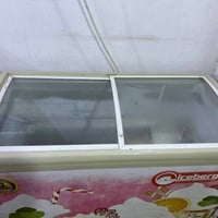 مجمدات ثنين لبيع سعرهن 550رف مواد غذائيه سعر 60واتساب واتصال 077130920...