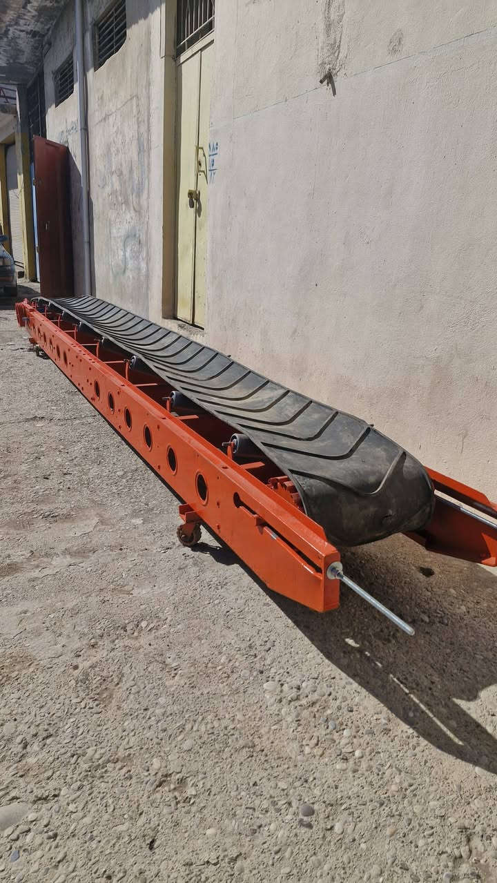 قايش لبيع الماني طول 5,5 العرض 50
العنوان الموصل الساحل الايسر صناعة شارع ٦٠
***********
