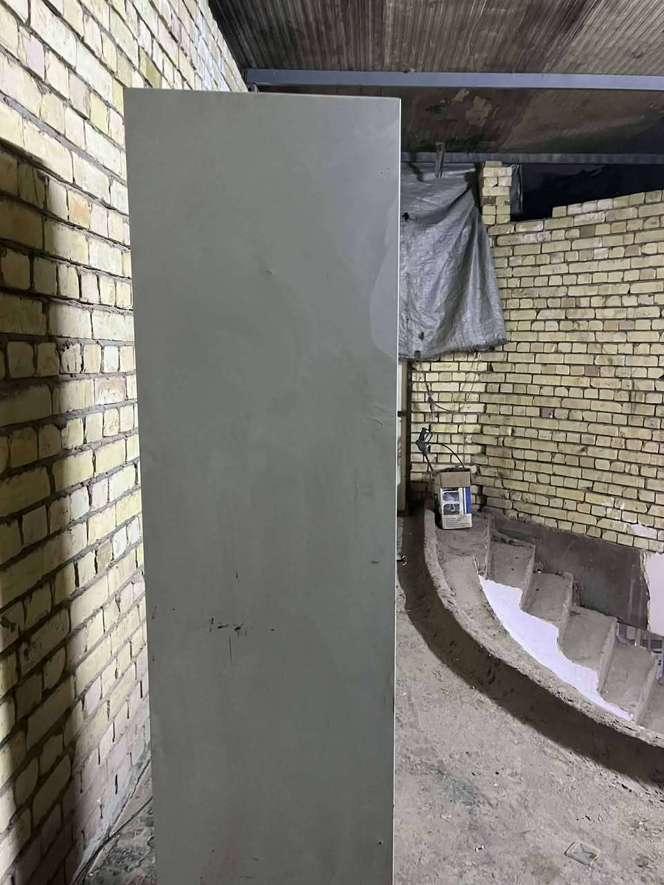 السلام عليكم دولاب للبيع النظافه (90)السعر 100وبي مجال للاستفسار *********** بس واتساب موجود
العنوان البلديات
