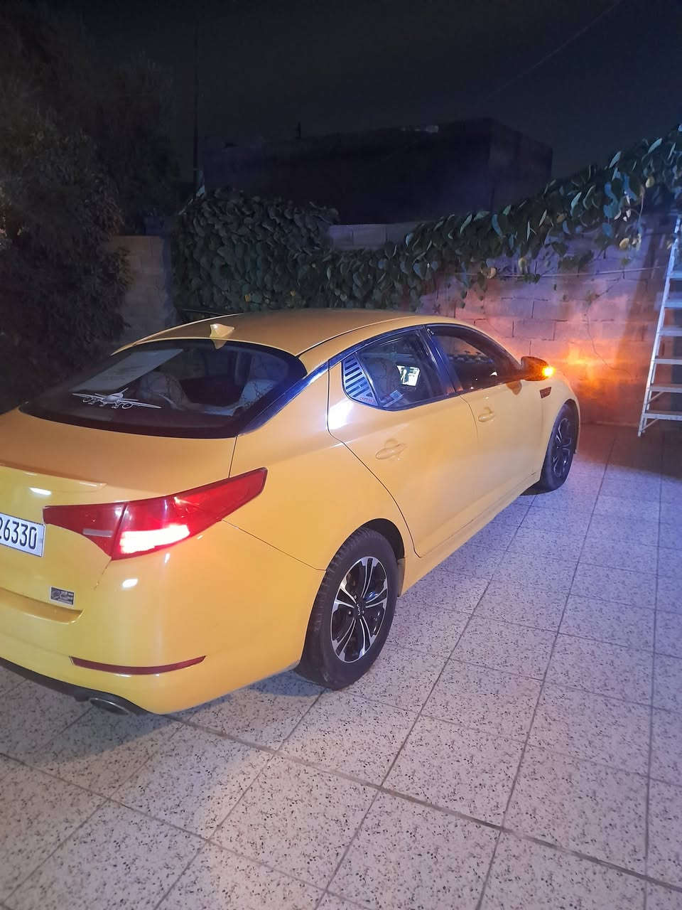 اوبتيما ١٣ كندي رقم انكليزي باسمي كير مكينه صدر تبريد سياره شوفت العين كلش حلوه  مطلوبه غرامات تنزل من سعرها ٩٠ بيها مجال قليل تواصل ***********
