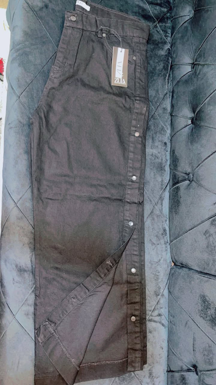 بناطير جدد وصيتهن وطلعن موقياسي خامتهن كلش ثخينه عنواني الغزالية ماعندي توصيل ثنينهن ب٢٥


**إذا كنت صاحب هذا الإعلان وتريد حذفه لأي سبب، رجاءا أرسل رسالة إلى الدعم الفني**