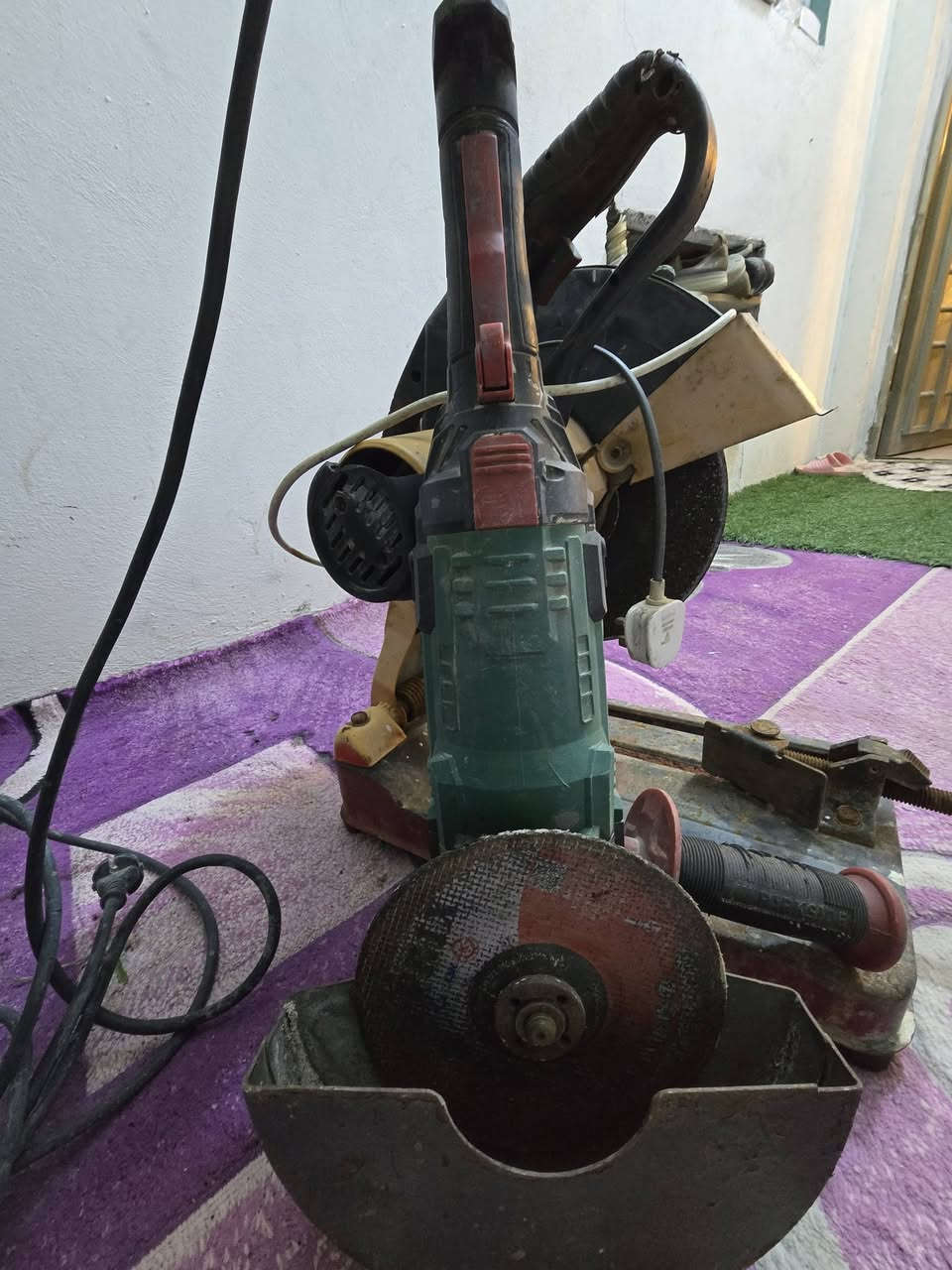 كوسره ٢٠٠٠ بارك سايد عملاقه نضيفه شرط مامفتوحه اصليه سعره ٤٠ الف
وكتر ع ساعه وكف انجيكو ١٥ الف ابيعه ع عطله 
اثنيهم.٥٥ الف


**إذا كنت صاحب هذا الإعلان وتريد حذفه لأي سبب، رجاءا أرسل رسالة إلى الدعم الفني**