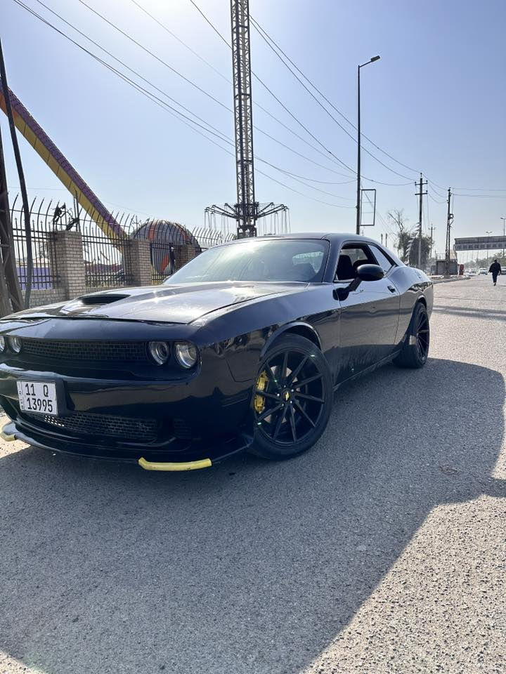 السلام عليكم 
بيع او مراوس بأربع بوب
جالنجر موديل ٢٠٢٣ حادث جاملغ وبنيد وجاملغ بارد ماشيه ٢٧ ميل
بصمه تشغيل بصمه ابواب تفاصيل اكثر اتصل 
العنوان بغداد حي الاعلام
السعر ١٦٠
شعندك مراوس نزل

 ***********
