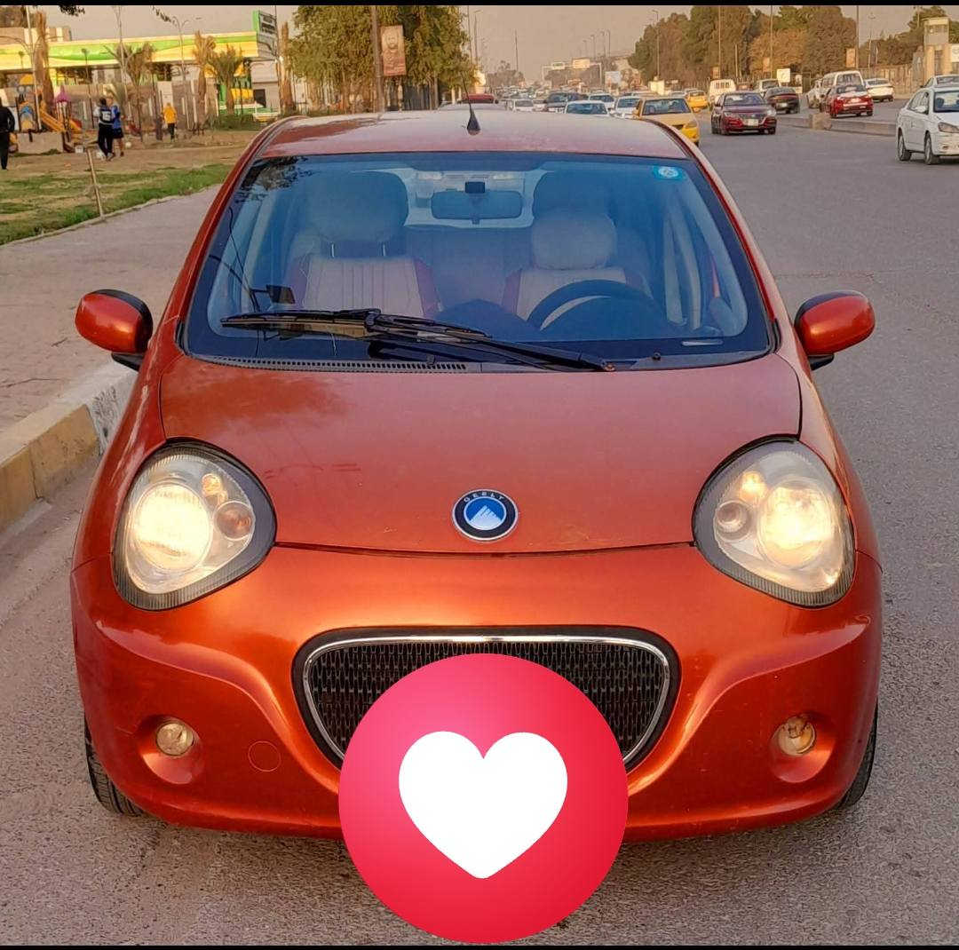 السلام عليكم
للبيع باندا  ٢٠١٣  مشمشي
رقم بغداد / انكليزي بأسمي تحويل ثاني يوم
كير ومكينة مكفولات بلاديات
مكفولة كفاله عامة من الحادث بيها صبغ جاملغ الايمن . تبريد شغال  كهربائيات شغالة
شاشه أندرويد
صدر نظيف
سيارة نظيفة وحلوة
عنواني بغداد / ممتواجدة عالفيس 
للاستفسار ***********
سعرها 50 وبي مجال
