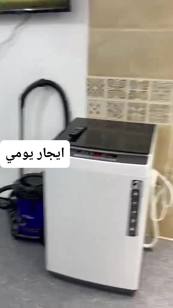 شقق ايجار يومي قرب شارع السدره***********
