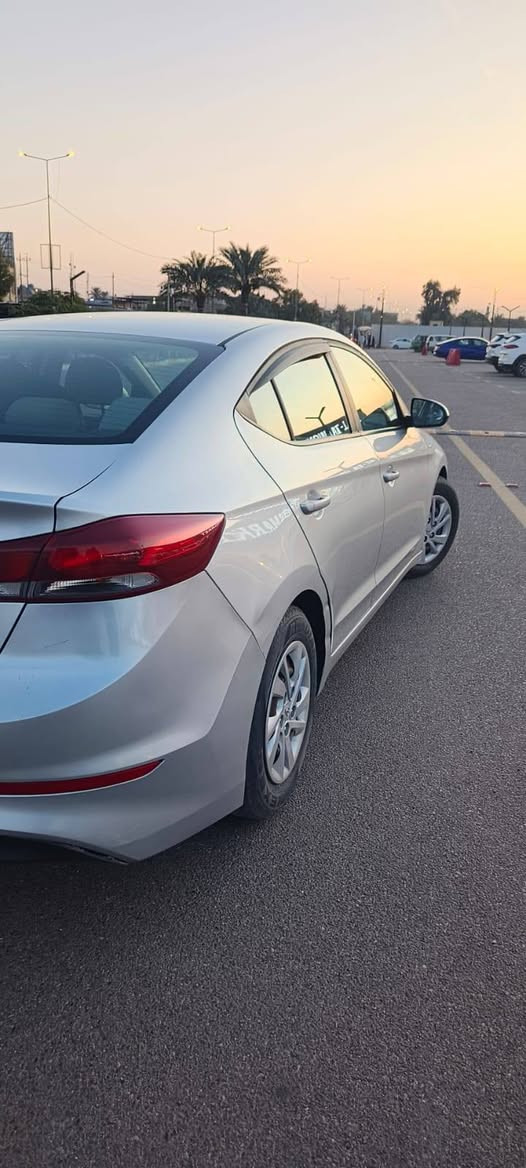 النترا 2018 وارد امريكي 
حادثها بسيط ايرباك الدركه فقط
السياره كلشي بيها مكفول لا صبغ ولا تبديل
مكينة 2000 دوش 
مواصفات نص فول 
رقم  بإسمي تحويل مباشر 
سيارة جديده بحاله الوكاله سعرها معقول بلعافيه ع الياخذها 

مكان السياره بغداد
رقم صاحب السيارة 
***********
‏‪***********‬‏

السعر :: اطلبه بالتعليقات يصلك خاص 📩

#ادارة_الصفحه ⚡

ملاحظه / 🔴
مدير الصفحه غير مسؤول عن بيع وشراء واصوليات السياره نحن صفحه لعرض السيارات فقط.
